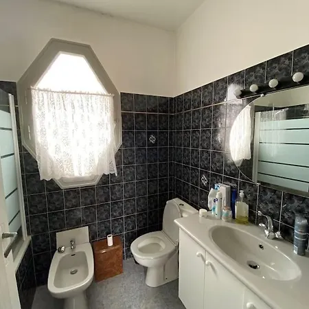 Maison Quartier De L'aiguillon * آركاشو