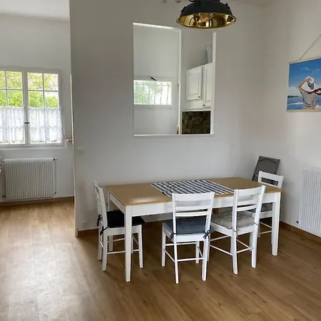 Maison Quartier De L'aiguillon بيت للعطل آركاشو