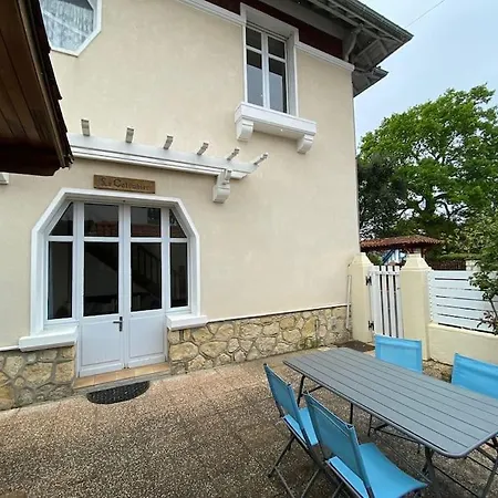 Maison Quartier De L'aiguillon * آركاشو